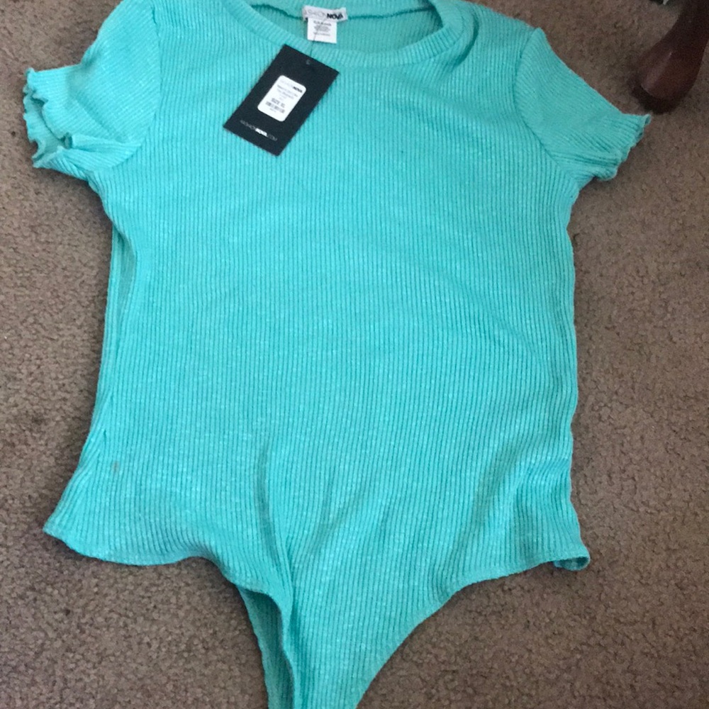 NEW FashionNova Bodysuit Size XL